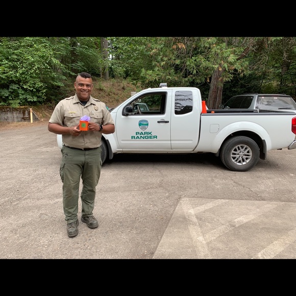 Meet your Posher, John - Picture 3 of 6